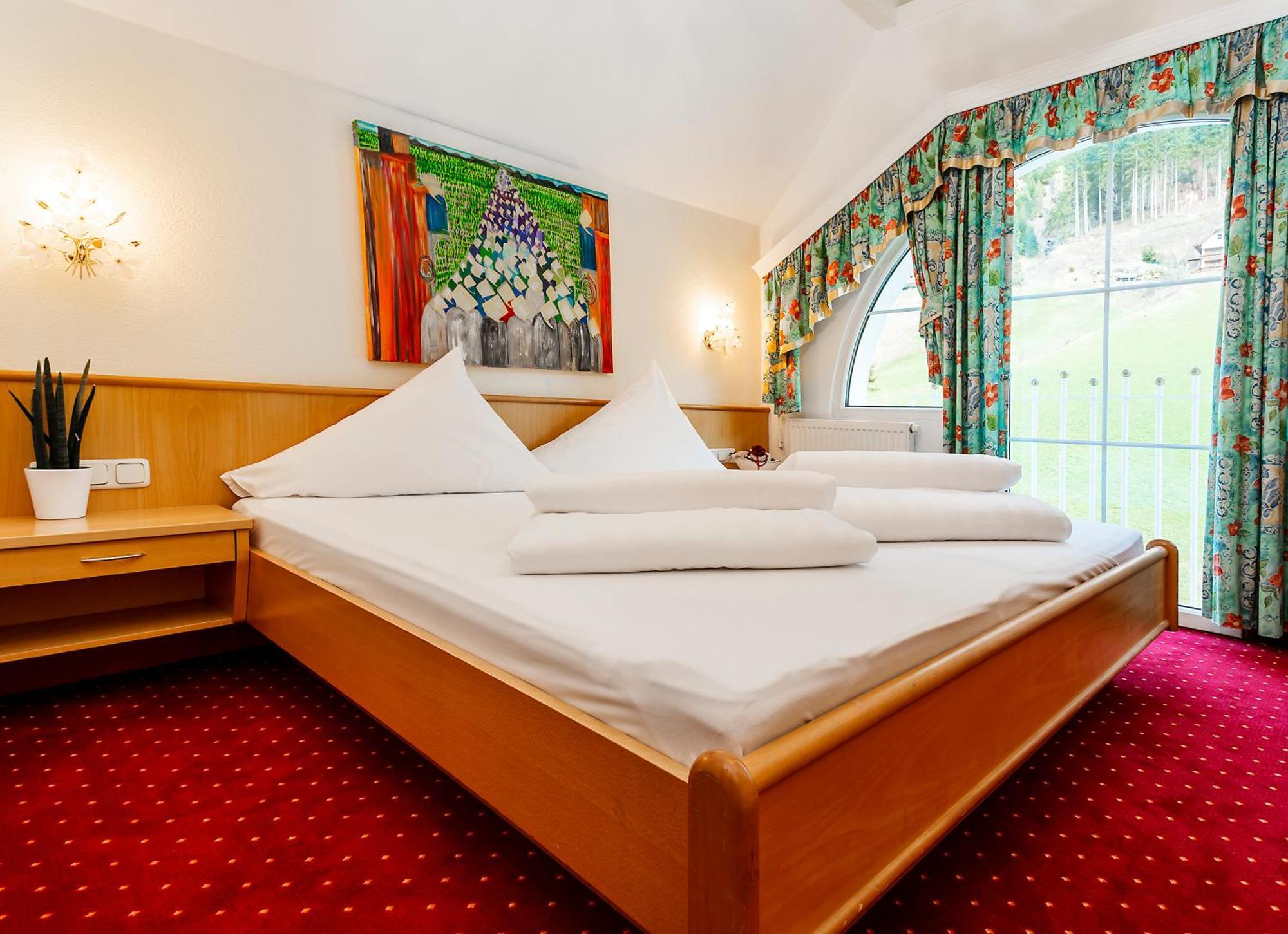 Hotel Ischgl Quarto foto